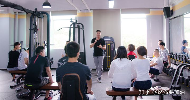 黑格力斯健身学院(黑格力斯健身学院学费多少)